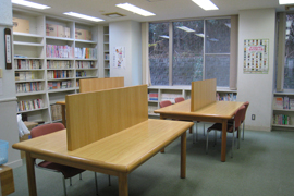 1F　図書室(12名)