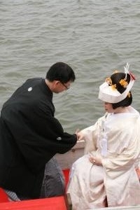 嫁入り舟（台湾）(2)