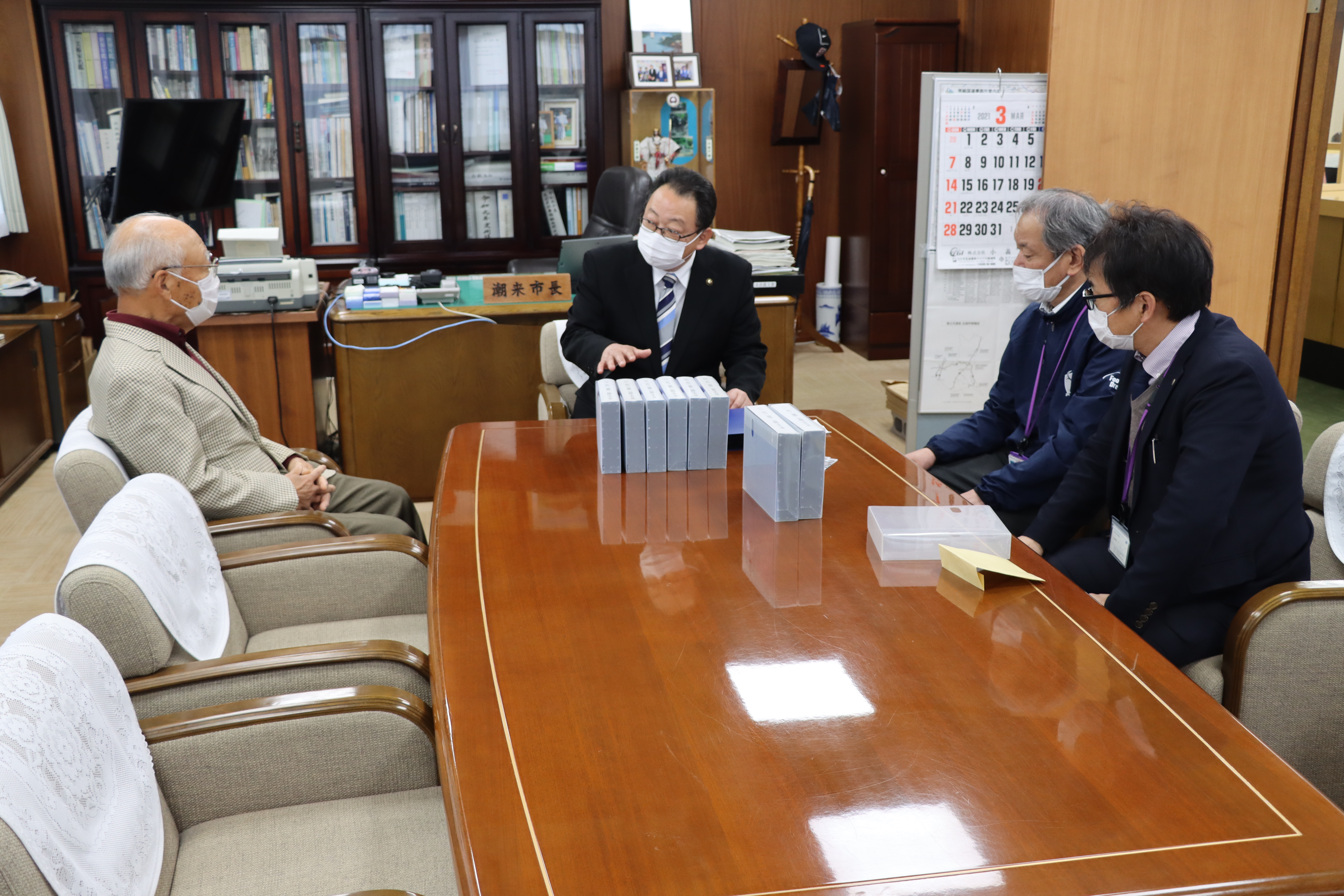 市長日記_震災写真寄贈