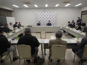 検討委員会０１