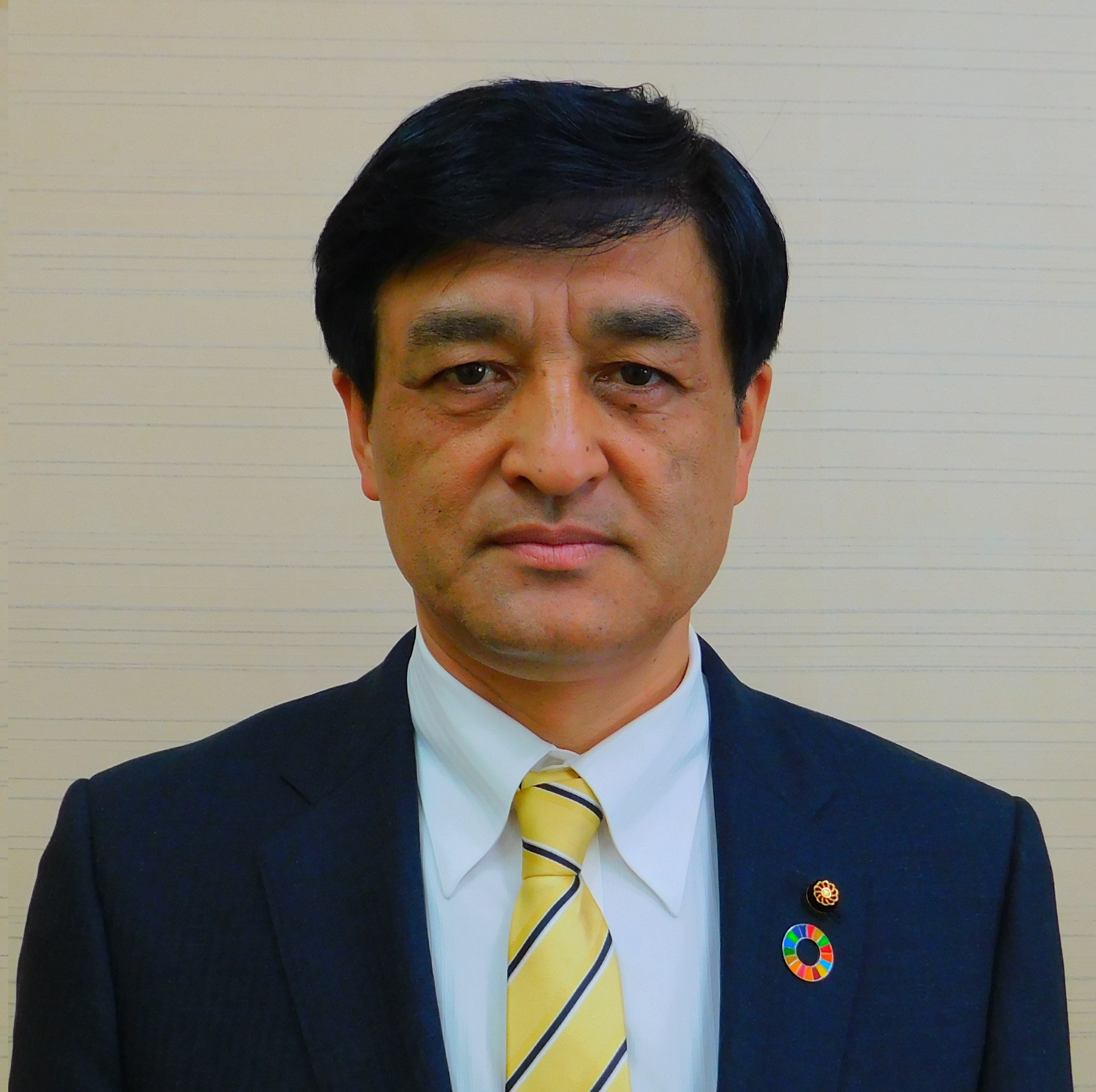 小峰議員.