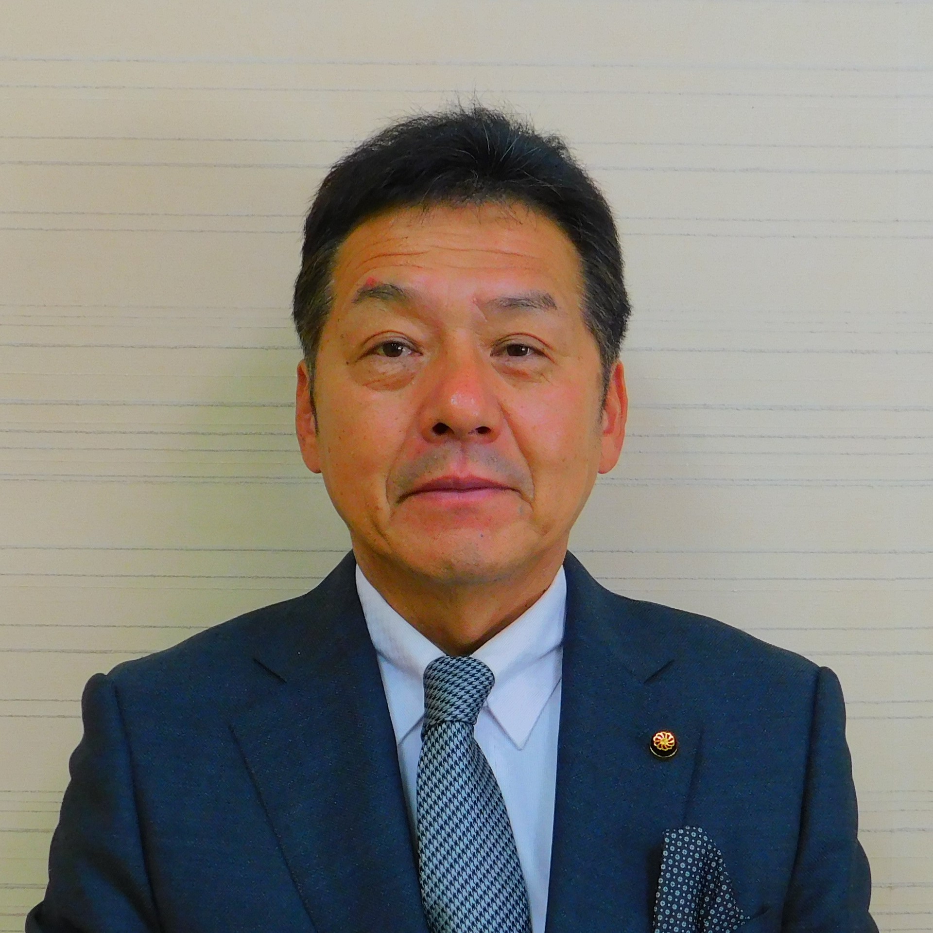 藤崎議員.
