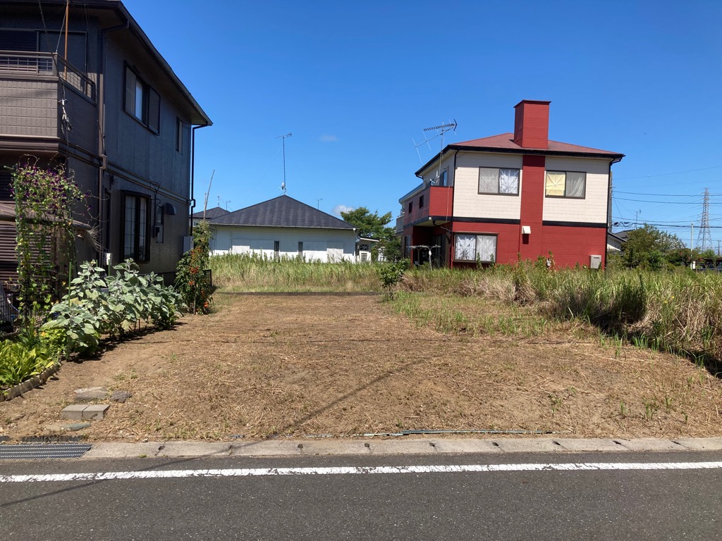 photo_20250730-013505（R7.7.30 田中氏所有宅地　市シルバーによる草刈り後の写真）